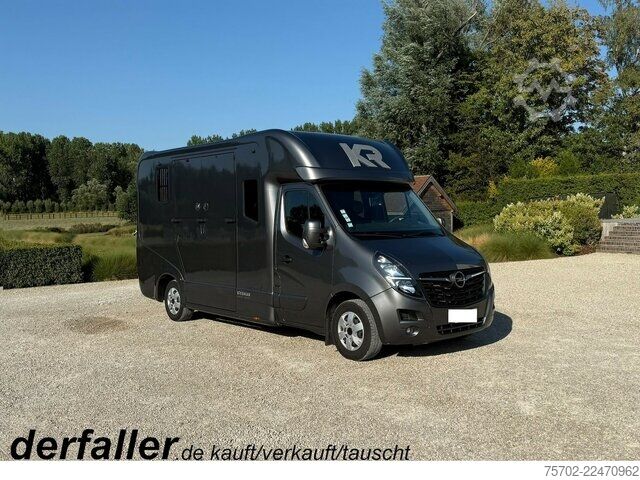 Van Opel Movano Krismar 1-2 Pferde Hengstversion/5 Sitze