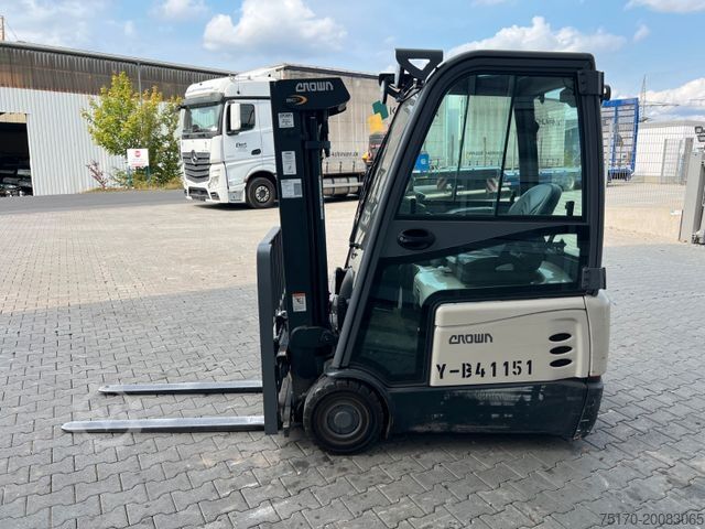 Front loader forklift CROWN SCT6020-1.3 / Triplex 4,3m / 1.227h / 2017