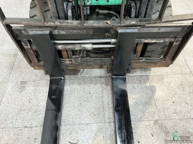 Gabelstapler Mitsubishi FD25N3