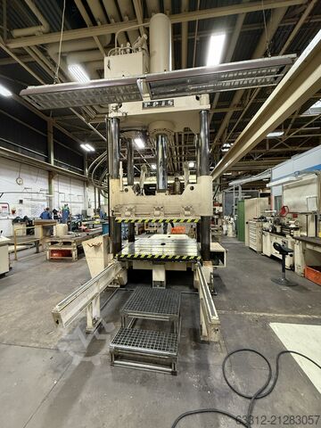 Tuschierpresse mit Einspritzeinheit Reis Tuschierpresse 200 T Tus 160 OK - 200