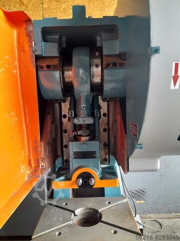 Exzentrische Presse SMERAL LEN 25C