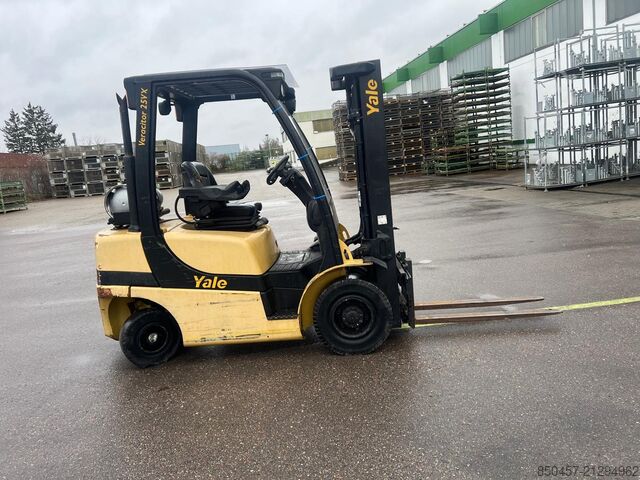 LPG-Gabelstapler Yale GLP25VX
