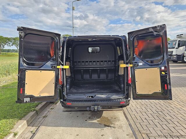 High-roof van FORD TRANSIT CUSTOM 2.0 L2 Dubbele Cabine!