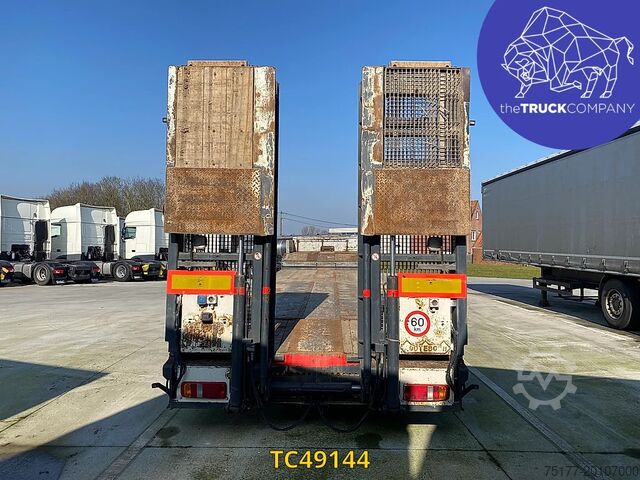 Semi low-loader Nooteboom 
