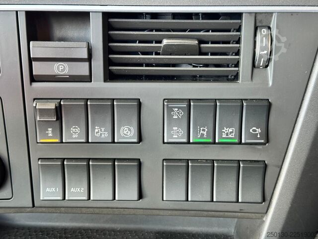 Standard SZM VOLVO FH 500 4x2 BL Kompressor Retarder