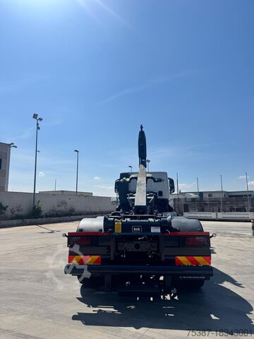 Unloader IVECO TRAKKER