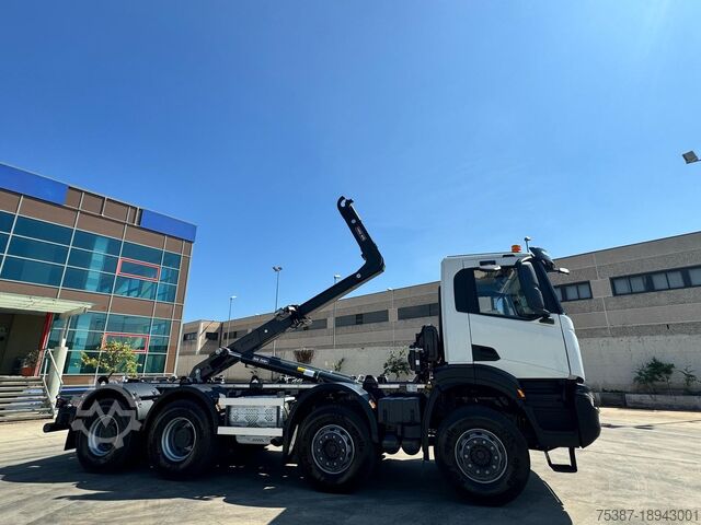Unloader IVECO TRAKKER
