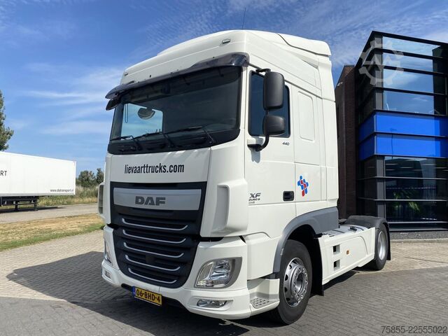 Standard tractor DAF XF 440 FT Spacecab / Euro 6 / NL Truck / 575.00...