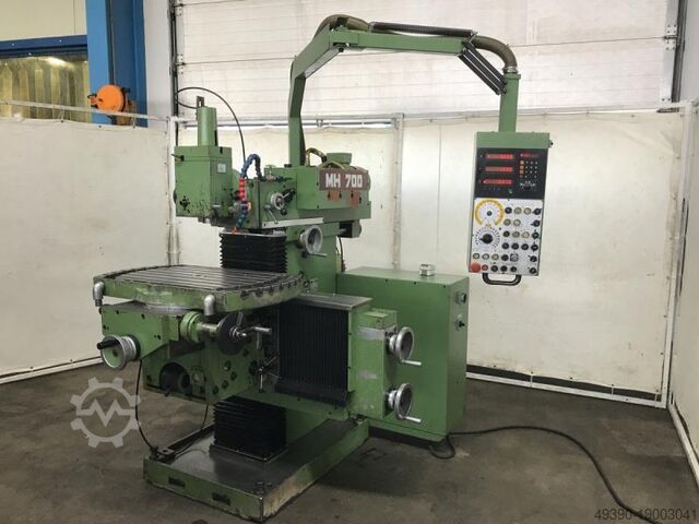 Univ. Werkzeugfräsmaschine, Universal Fräsmaschine, Konventionelle Fräsbank MAHO MH 700 P