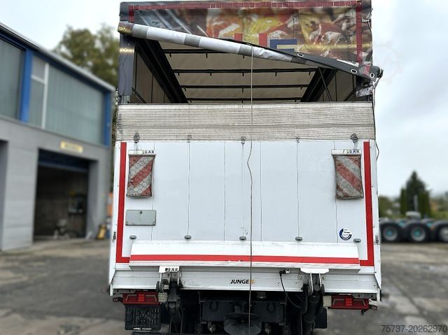 Curtain sider van MERCEDES-BENZ 818 L Atego