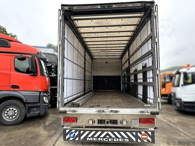 Curtain sider van MERCEDES-BENZ 818 L Atego