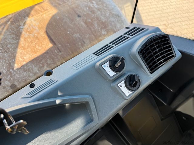 Walzenzug BOMAG BW213 D-5 Walzenzug NEWUERTIG 390h