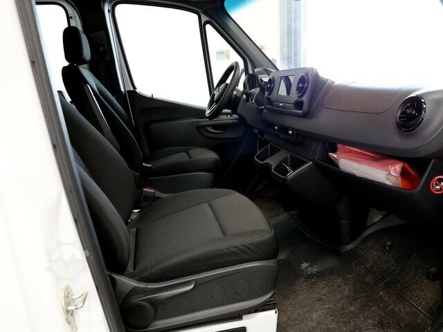 Pick-up van Mercedes-Benz Sprinter 319CDI DOKA,Allrad,Automatik,LED