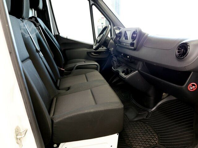 Box van Mercedes-Benz Sprinter317CDI Maxi Koffer,LBW,Klima,Kamera