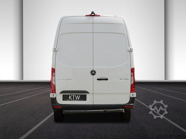 Van Mercedes-Benz Sprinter 317 CDI,L2H2,Automatik,Kamera