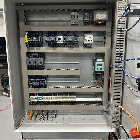 Satelliten-Takt-Strahlkabine, Automatik  Rösler RSKI 1400-SAT