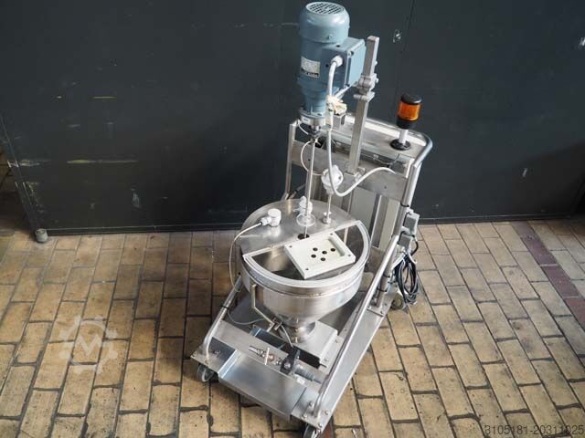 Mobile double-walled stainless steel mixer BAUER BG05-31