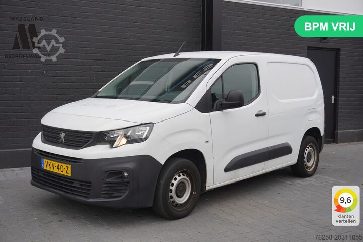 Panel van Peugeot Partner 1.2 110PK Benzine - Airco - Navi - Crui...