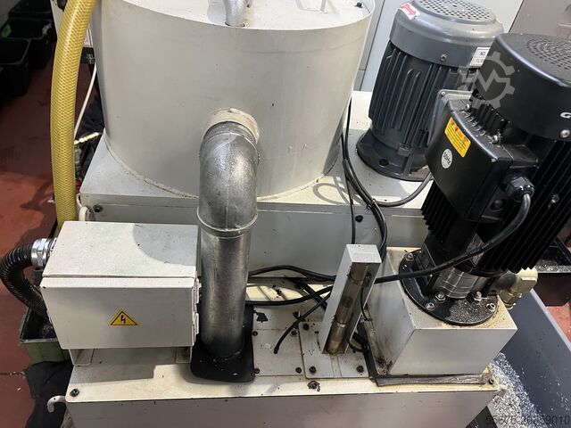 VERTIKALES BEARBEITUNGSZENTRUM MAXIMART Q-13