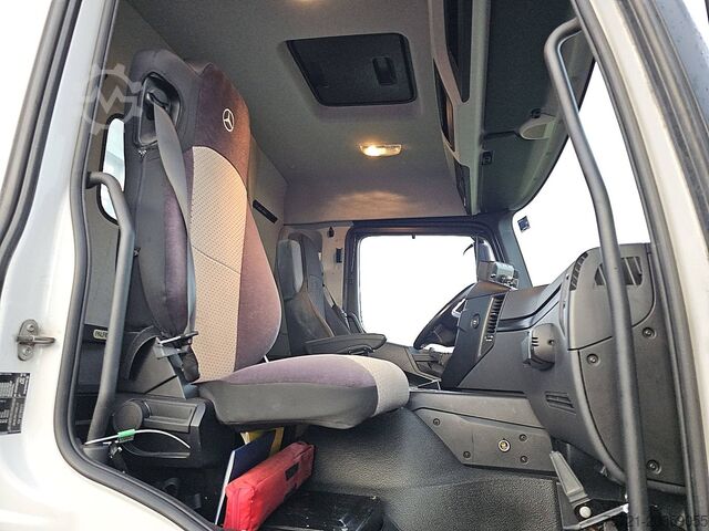 Loading platform MERCEDES-BENZ AROCS 3240 Palfinger PK 27001-E