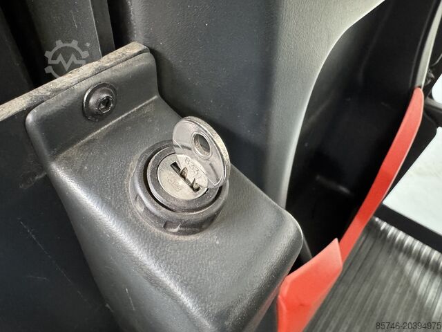 V 10 / * DOUBLE steering !! LINDE V 10 / * DOUBLE steering !!