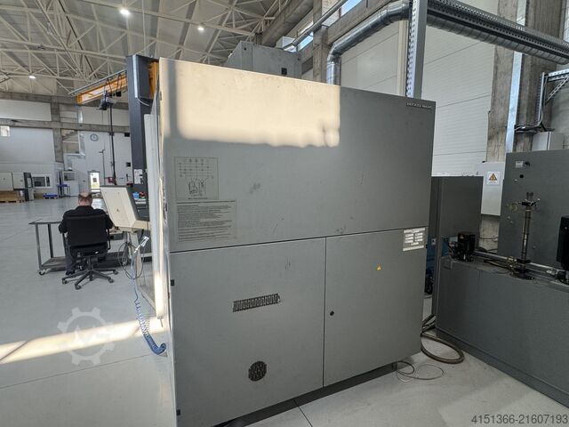 Universal-Bearbeitungszentrum DMG DMU 70 Deckel Maho