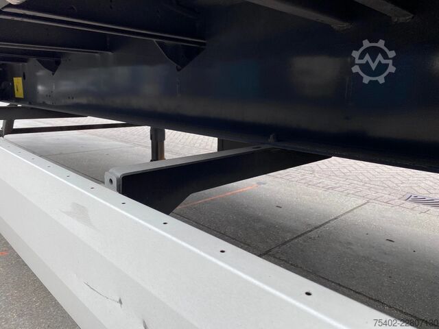 Schiebeplanen Krone SD Tautliner / Boorden / Dhollandia Laadklep / ...