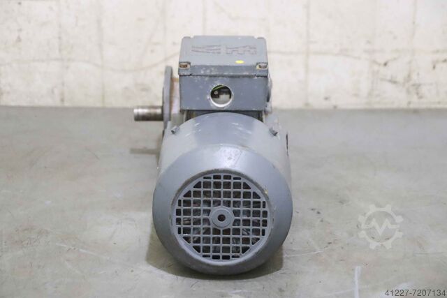 Gear motor 0.55 kW 95 rpm SEW-EURODRIVE SF32 DT71D2BMG/Z