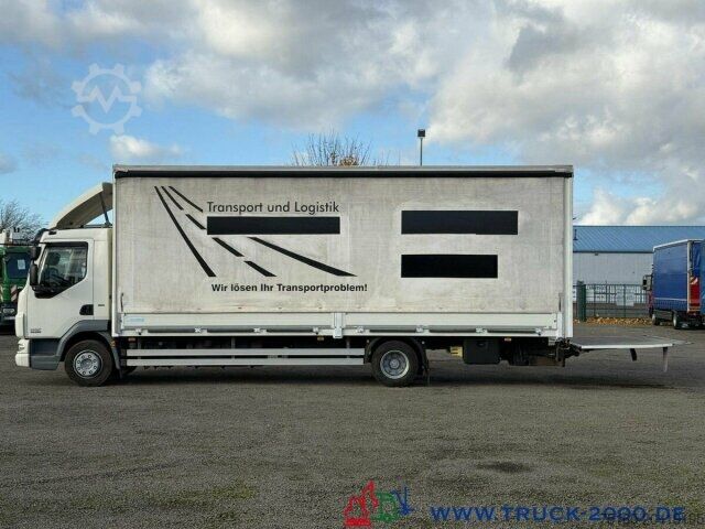 Flatbed truck with tarp DAF LF220 Plane Spriegel Ladebordwand Dautel 1500 Kg