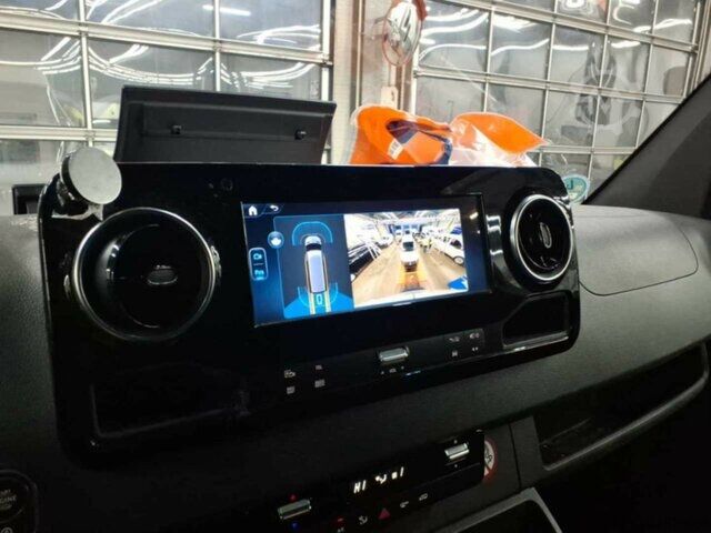 Van Mercedes-Benz Sprinter 317 CDI,L2H2,Automatik,Kamera,LED