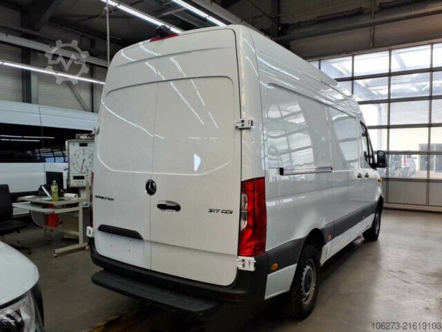 Van Mercedes-Benz Sprinter 317 CDI,L2H2,Automatik,Kamera,LED
