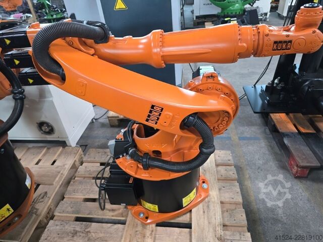 Industrieroboter Roboter Kuka KR16L6, neu lackiert
