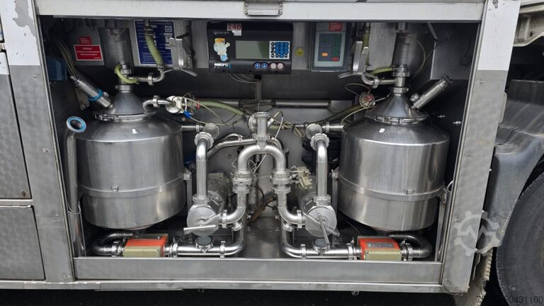 LKW mit Tankaufbau MAN TGA 26.350 6x2 Schwarte Doppelmessanlage