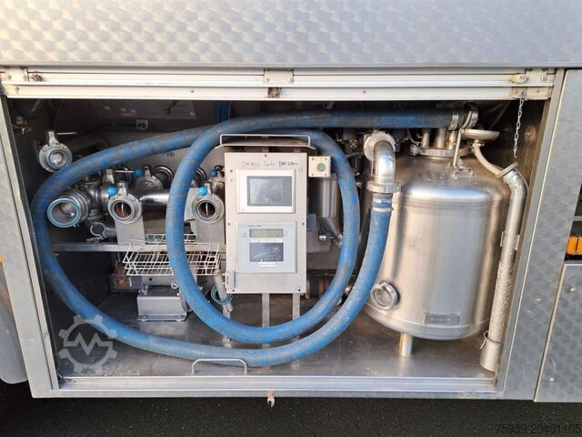 LKW mit Tankaufbau MAN TGS 26.440 (6x2)