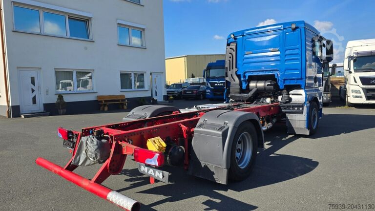 LKW-Fahrgestell MAN TGS 18.500 4x2