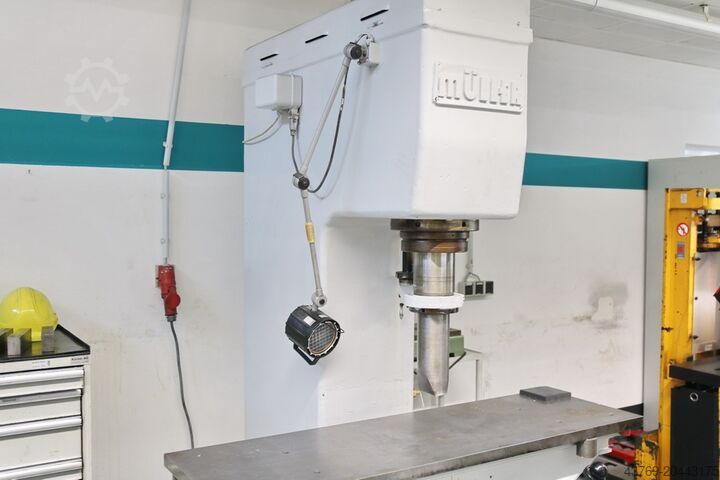 Straightening press MÜLLER CR 25.2.1