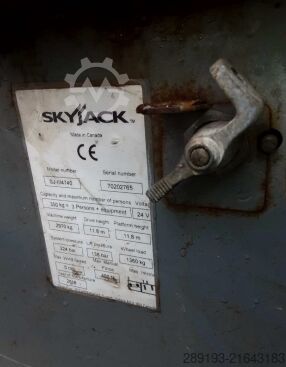 Scherenarbeitsbühne Skyjack SJ III 4740 Elektro 13,80 m