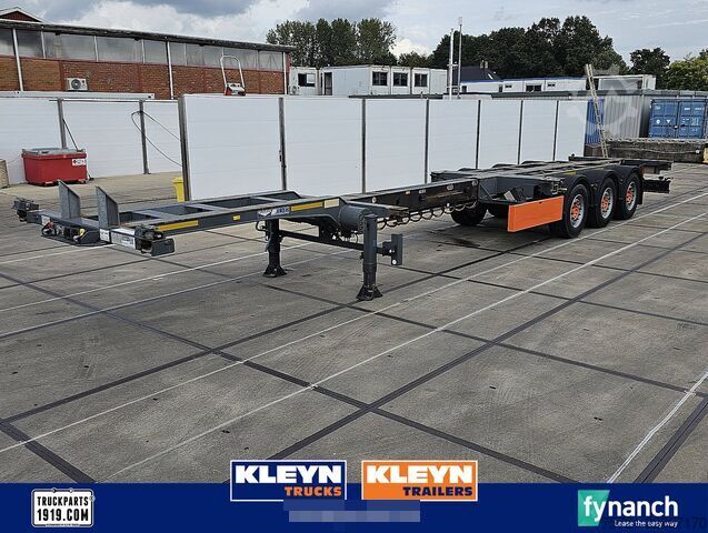 Containertransport BROSHUIS MULTI telescopeerbaar