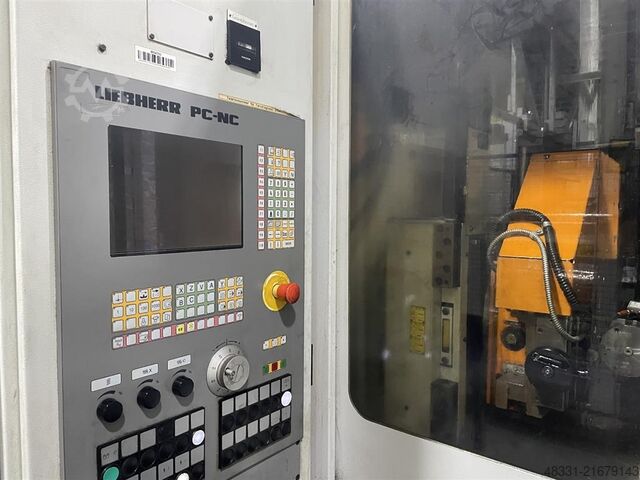 Zahnrad-Abwälzfräsmaschine - vertikal LIEBHERR LC 182