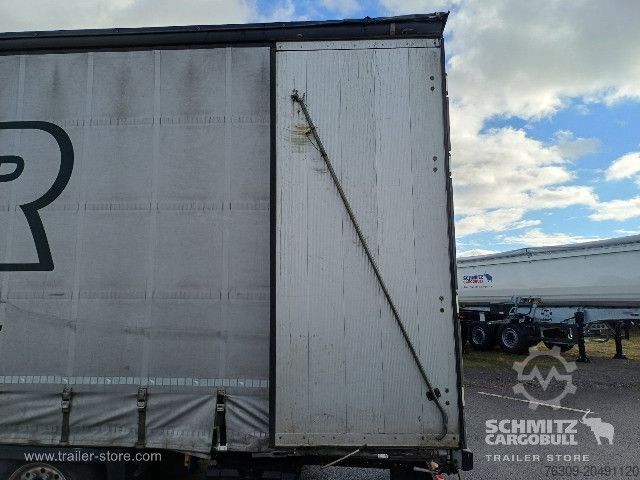 Open semitrailer with tarp Schmitz Cargobull Curtainsider Mega Getränke