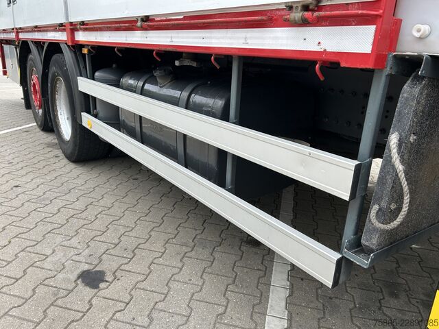 Curtain sided DAF CF 85 360 Euro 5 / 233 dkm / Curtainside Box / ...