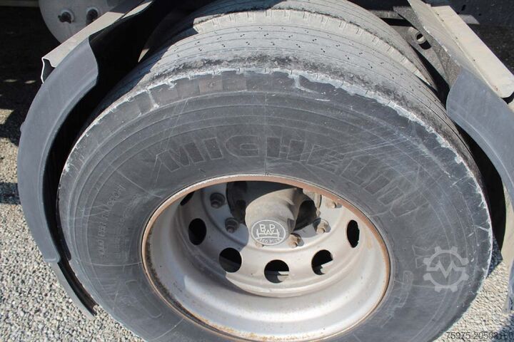 Trailer with chassis MERKER rimorchio portacontainer casse mobili