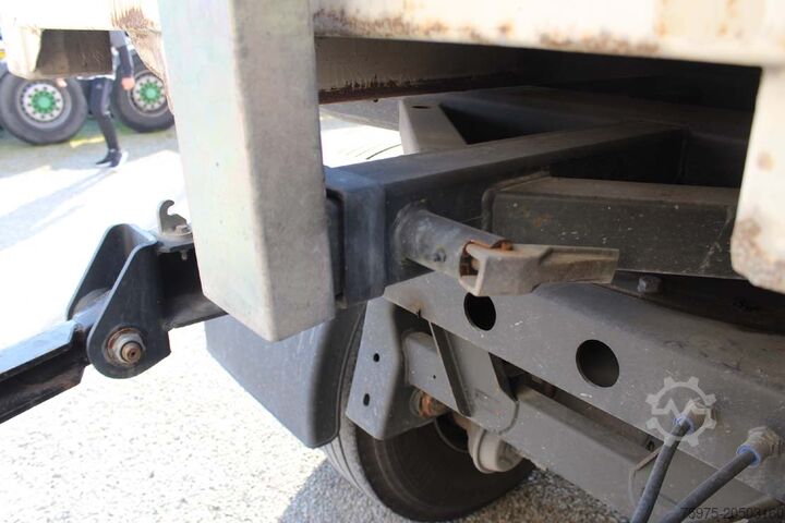 Trailer with chassis MERKER rimorchio portacontainer casse mobili