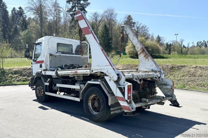 Special purpose truck Renault Midlum 300 4x4 Winterdienst / Swiss-Vehicle