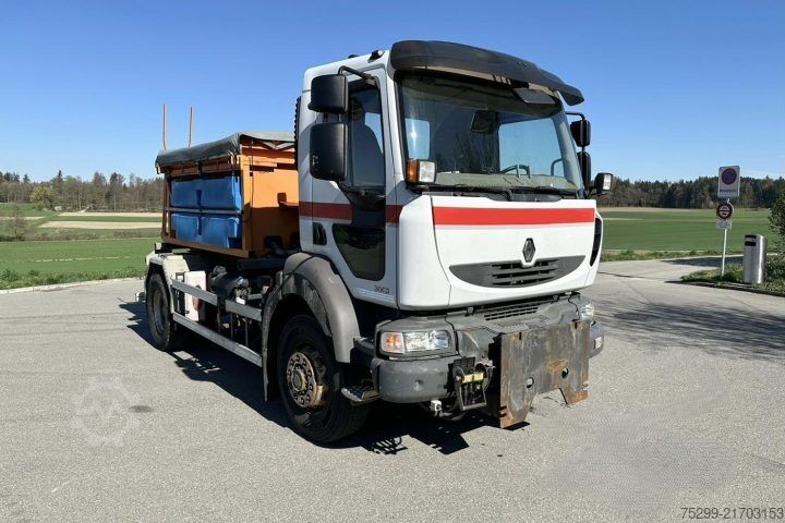Special purpose truck Renault Midlum 300 4x4 Winterdienst / Swiss-Vehicle