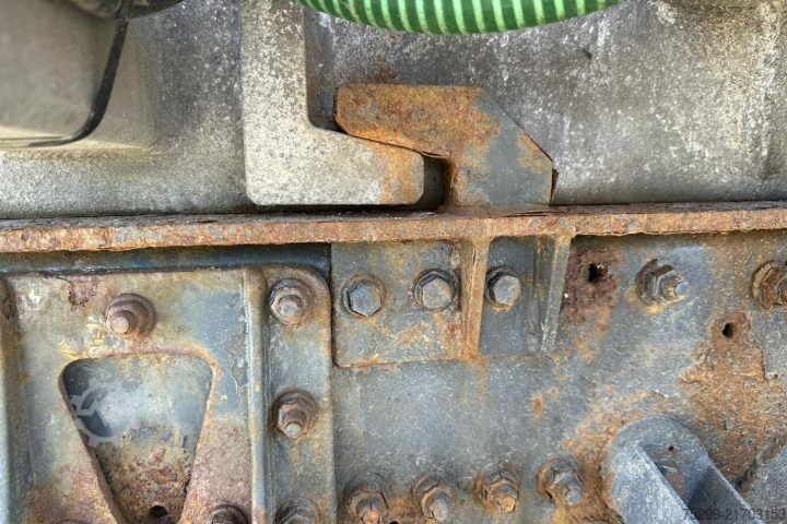 Special purpose truck Renault Midlum 300 4x4 Winterdienst / Swiss-Vehicle