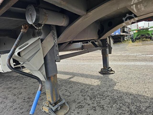 2006 Krone SD 27 | saf disc| schönes Fahrwerk | 80% Bereifung. Krone SD 27 | saf disc| nice chassis | 80% tires.