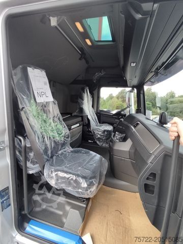 Truck mounted crane MAN TGX 26.540 6x2-4 LL Containerpritsche/Fassi 545