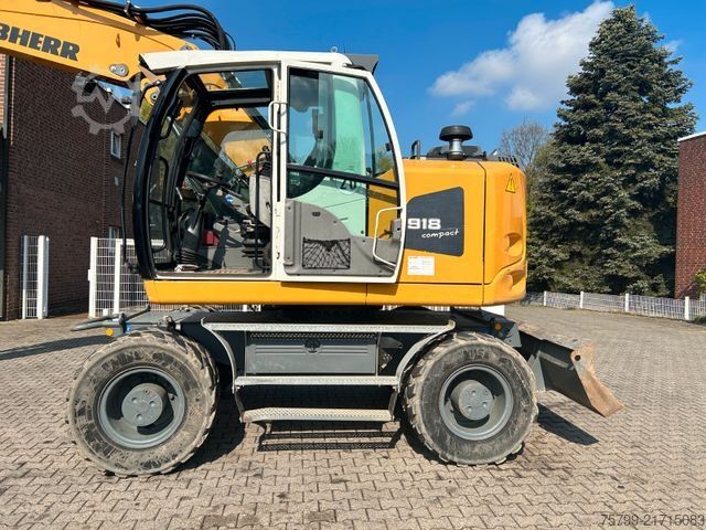 Mobile excavator LIEBHERR A 918 Compact nur 7650 Arbeitsstunden !