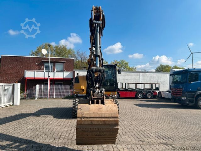 Mobile excavator LIEBHERR A 918 Compact nur 7650 Arbeitsstunden !